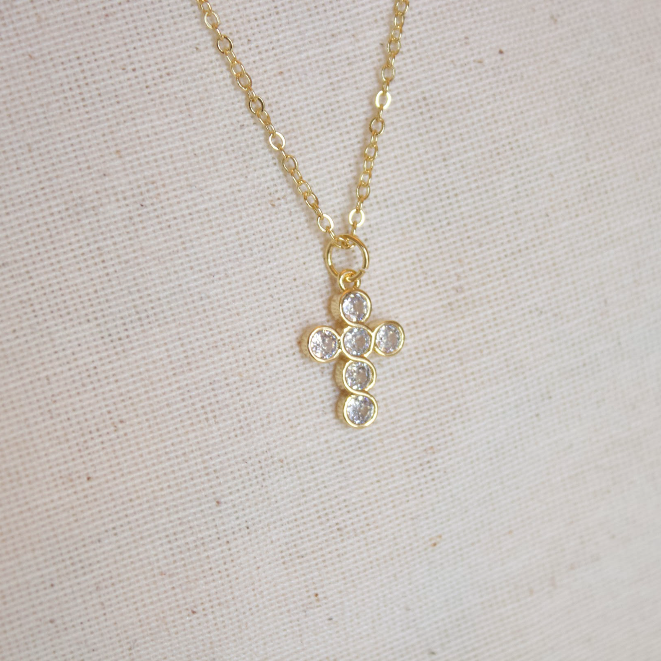 Collar dije cruz mini