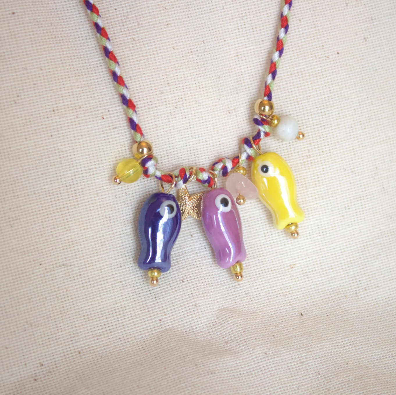 Collar peces colores