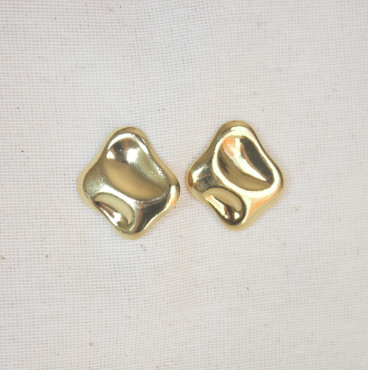 Stud rombo irregular