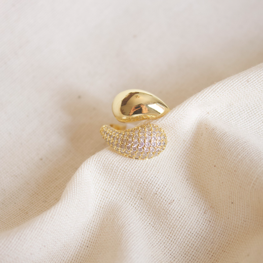 Anillo dos gotas con circonia