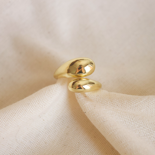 Anillo dos gotas dorado