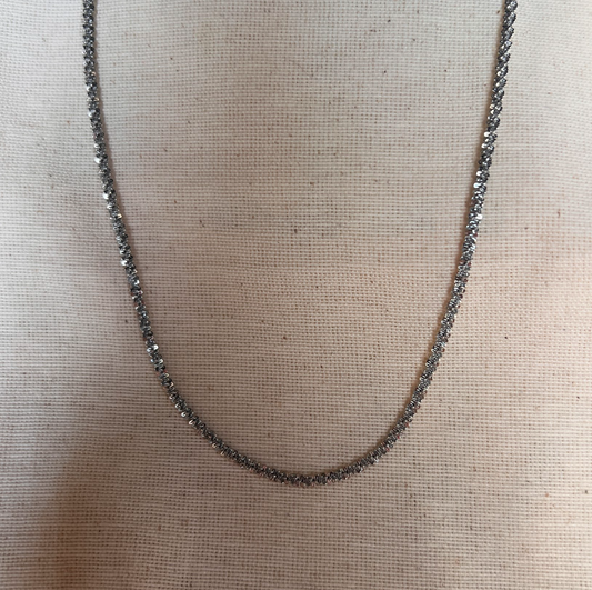 Collar básico plateado