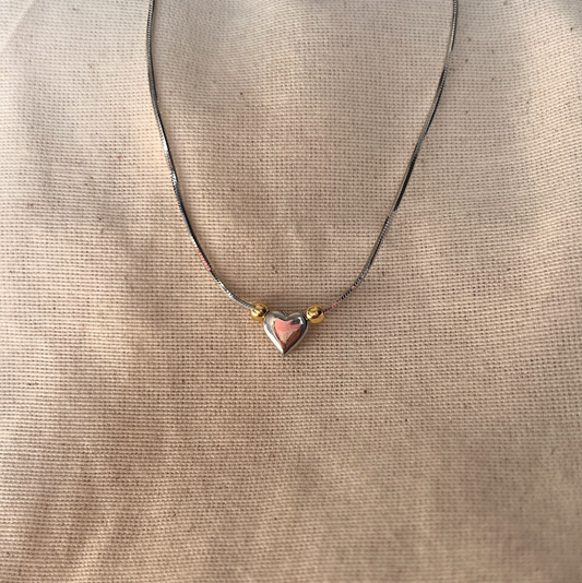 Collar dije corazón mini plateado